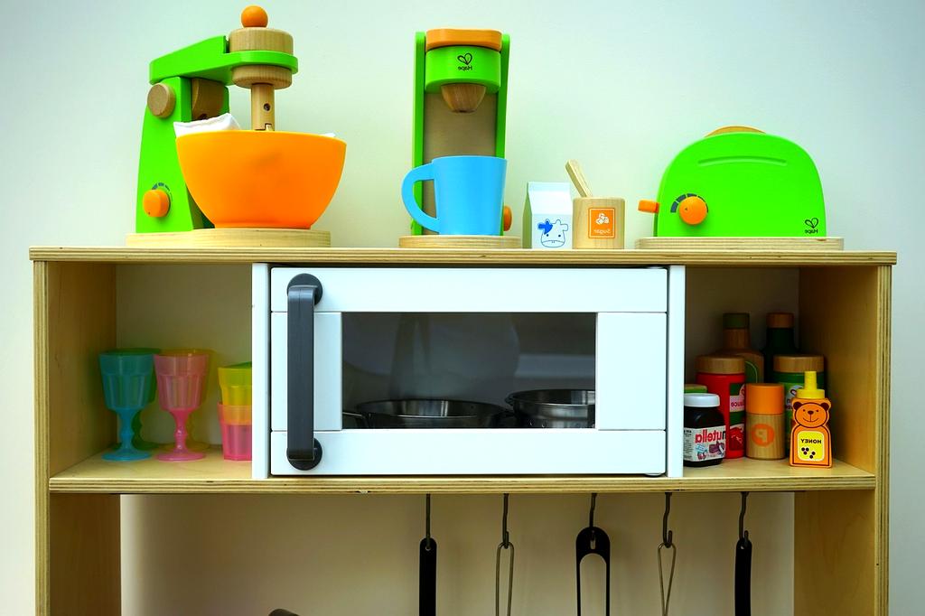 Senior couple preparing healthy food together in kitchen